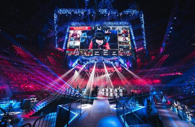 人刮目相看 人刮目相看