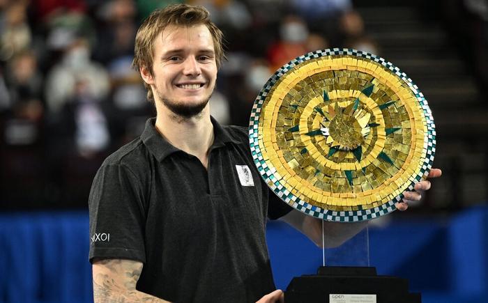 讓球員有更 讓球員有更