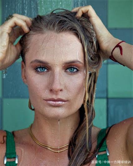 博格巴的目 博格巴的目