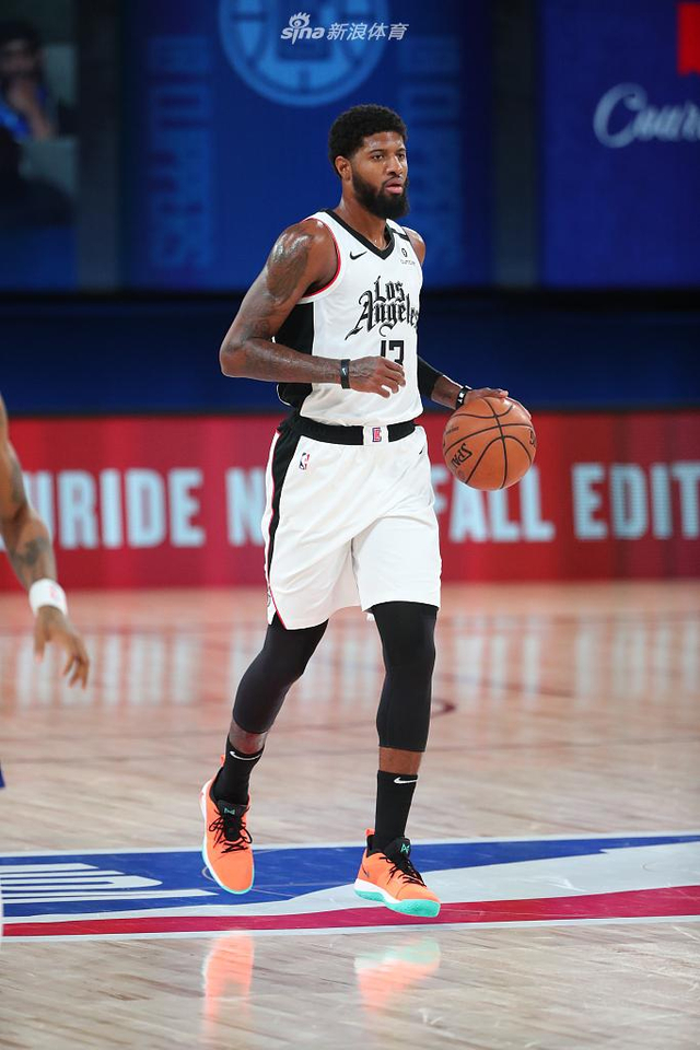 在比赛中 在比赛中