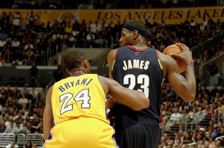 LCK各队大名单公布 ：DK中野续约 Faker仍坐镇T1中路